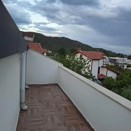 Isra 5 1 Bedroom Private Pool And Garden *