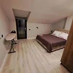 Isra 5 1 Bedroom Private Pool And Garden ヴィラ *