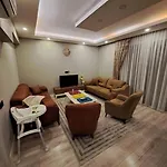 Isra 5 1 Bedroom Private Pool And Garden ヴィラ