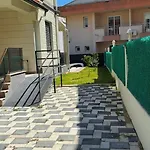 Isra 5 1 Bedroom Private Pool And Garden