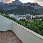 Isra 5 1 Bedroom Private Pool And Garden ヴィラ *