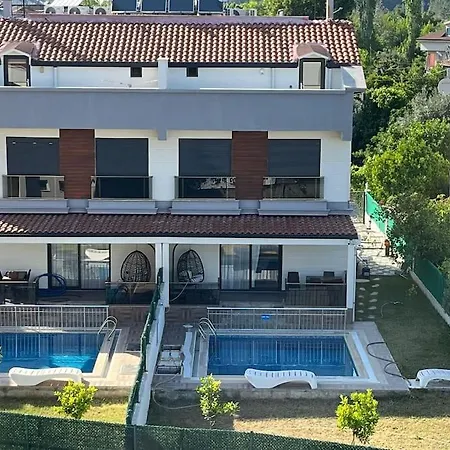 Isra 5 1 Bedroom Private Pool And Garden Villa
