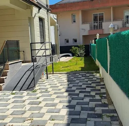 Isra 5 1 Bedroom Private Pool And Garden