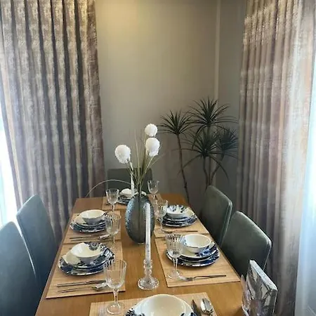 빌라 Isra 5 1 Bedroom Private Pool And Garden 안탈리아